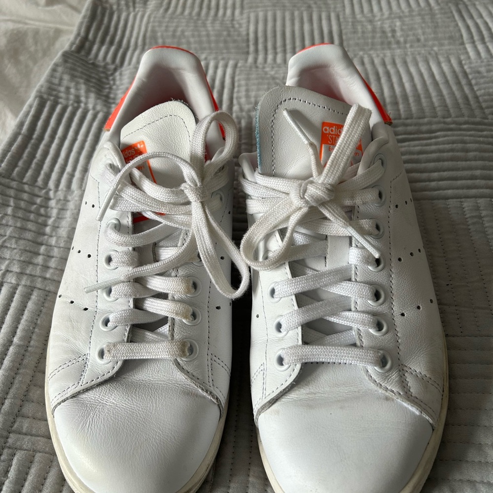 Adidas Stan Smith White with Bold Orange Accents - Picture 5 of 8